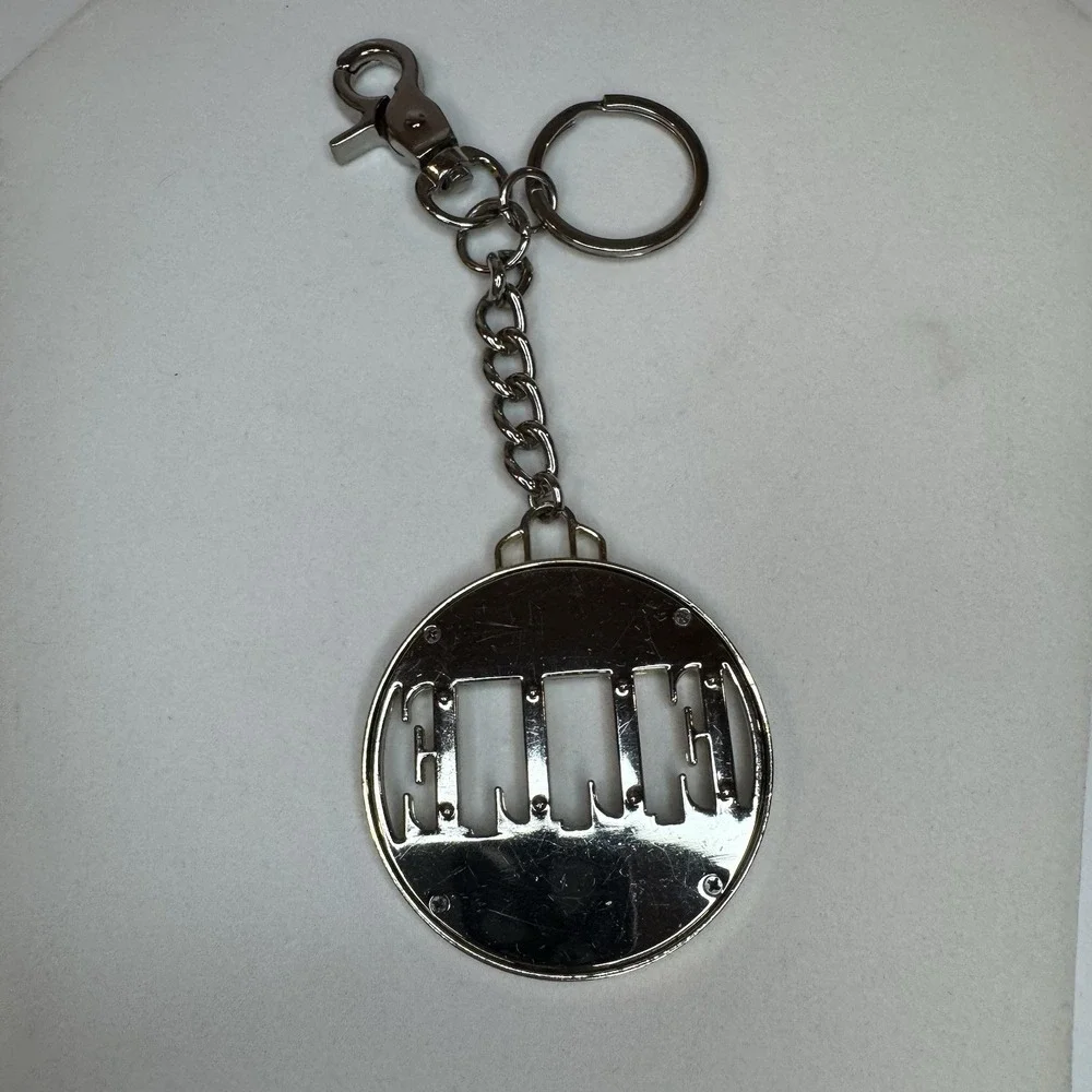 Elle Logo‎ KEY FOB Purse CHARM Gold-tone Circle 2.25